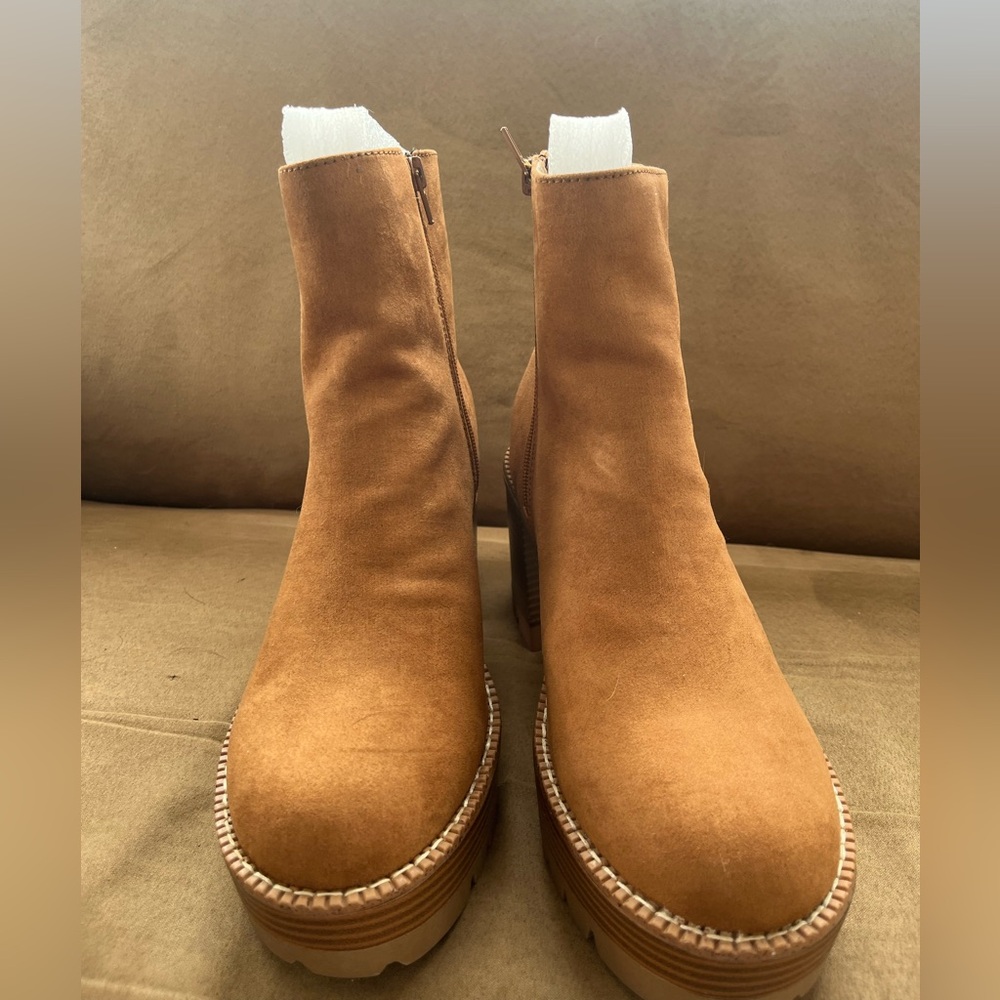 Y2K Platform Boots